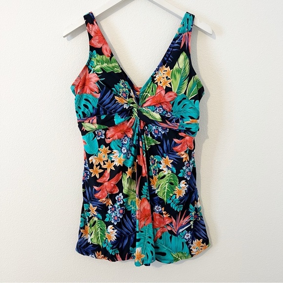 Swimsuits For All Tropical Floral One Piece - Picture 2 of 9